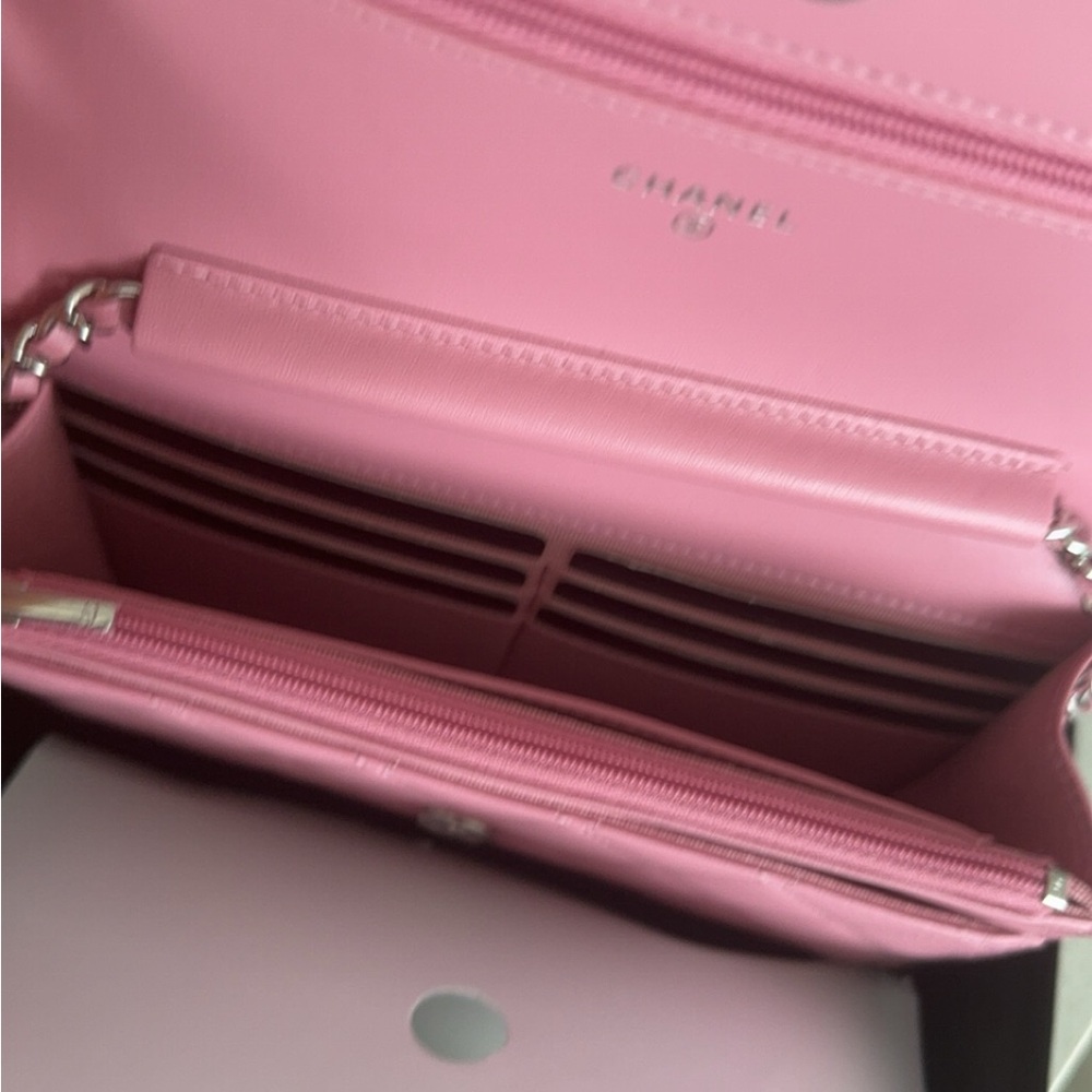 Chanel pink crystal star clutch wallet on chain purse NEW in box - Picture 2 of 4
